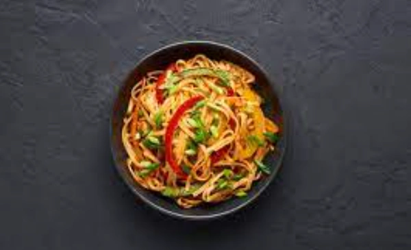Veg Chowmein - JMD CAFE N RESTAURENT